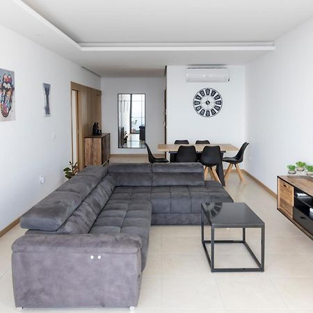 3 Bdr Aprt, Amazing Seaview, Rooftop Pool - Lcgr ปรายา ภายนอก รูปภาพ
