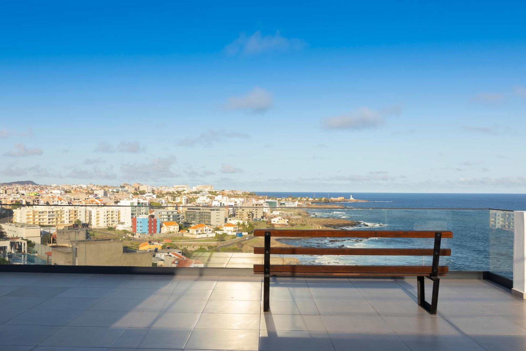3 Bdr Aprt, Amazing Seaview, Rooftop Pool - Lcgr ปรายา ภายนอก รูปภาพ
